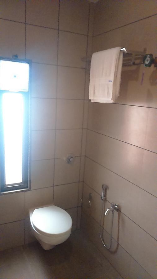 מלון Pātan Apple Residency מראה חיצוני תמונה